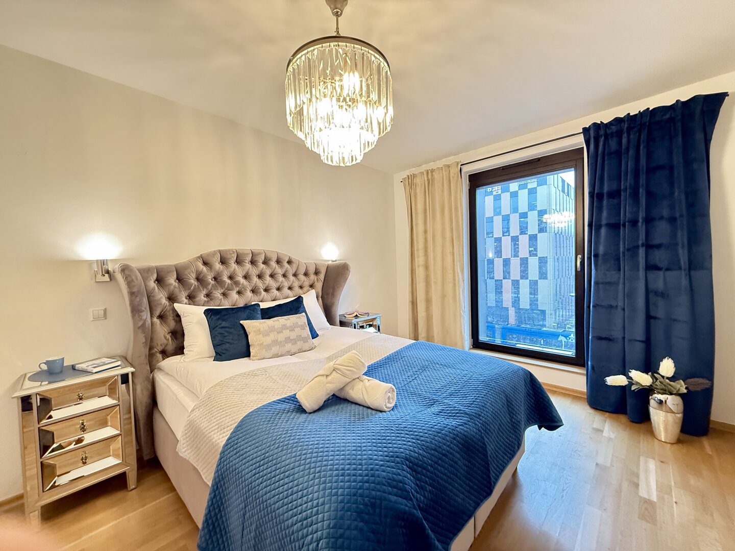 Przestronny Apartament z 2 sypialniami, balkonem i parkingiem w Kompleksie Angel City 71m² - A11